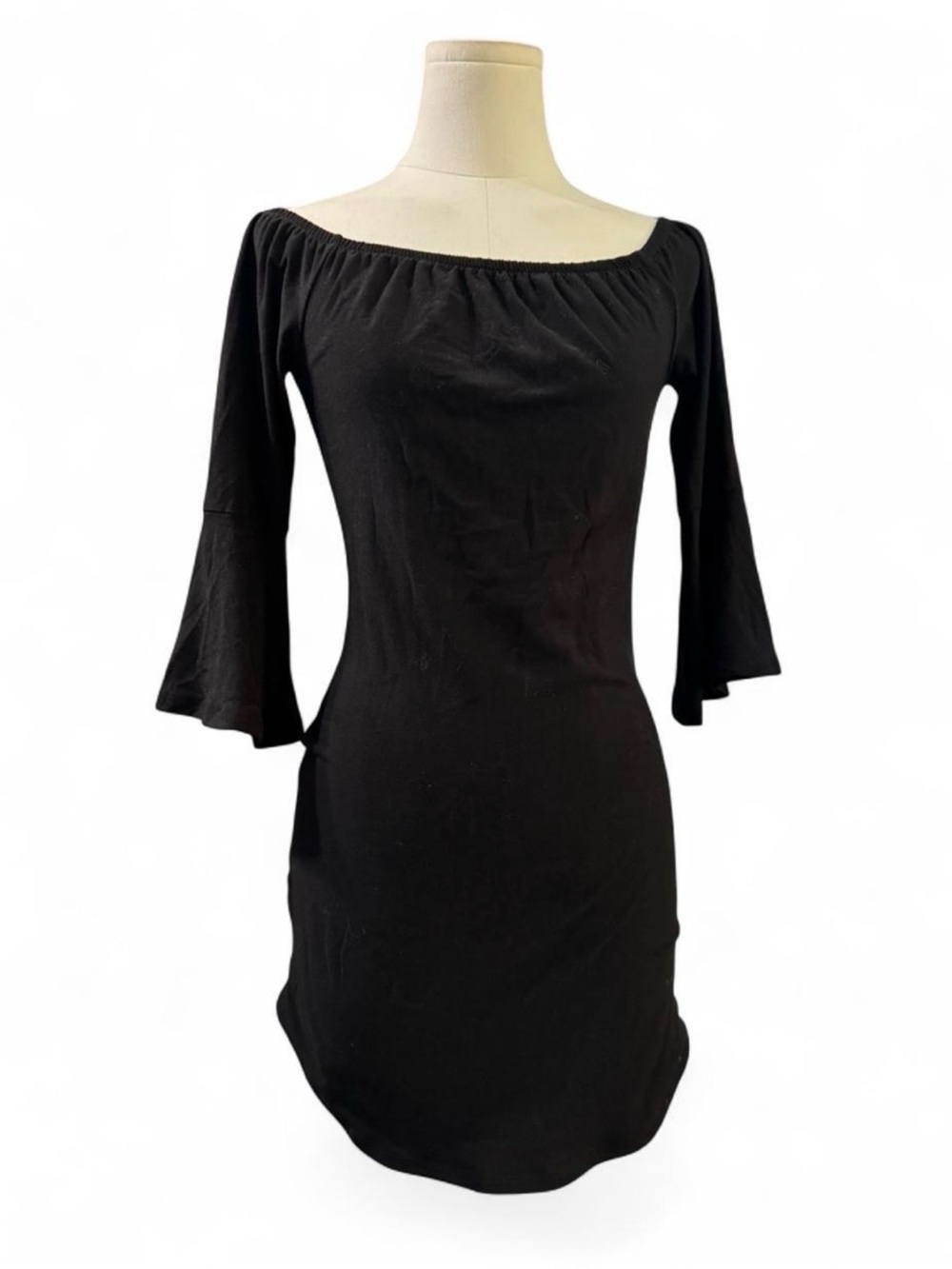✨🖤 Off-the-Shoulder Dress no comment size s 🖤✨